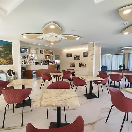 Hotel Palazzi 가비체 마레 외부 사진