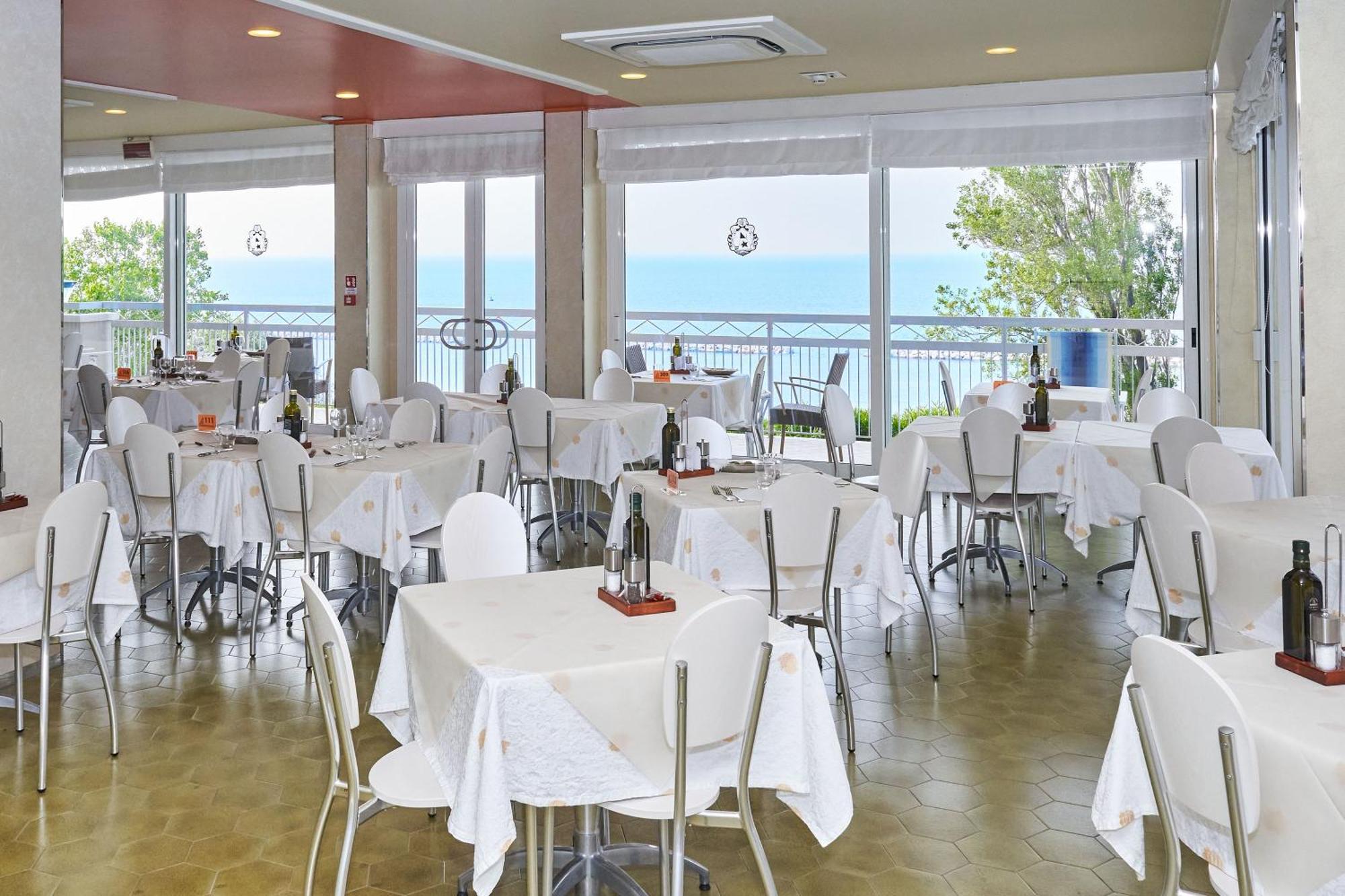 Hotel Palazzi 가비체 마레 외부 사진